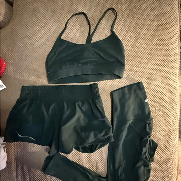 lululemon athletica Other - Lululemon legacy green hotty hot shorts, flow y bra and align legging 25” shorts